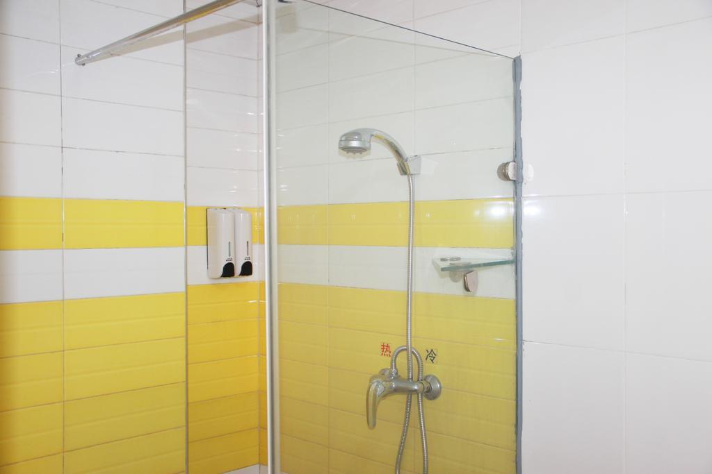 7Days Inn Guangzhou New Tianhe Park Екстериор снимка