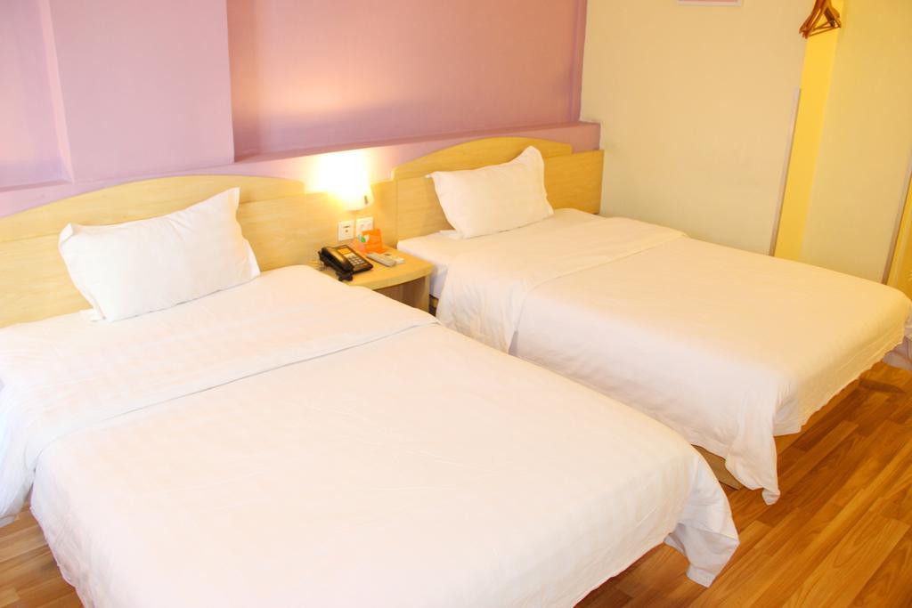 7Days Inn Guangzhou New Tianhe Park Екстериор снимка