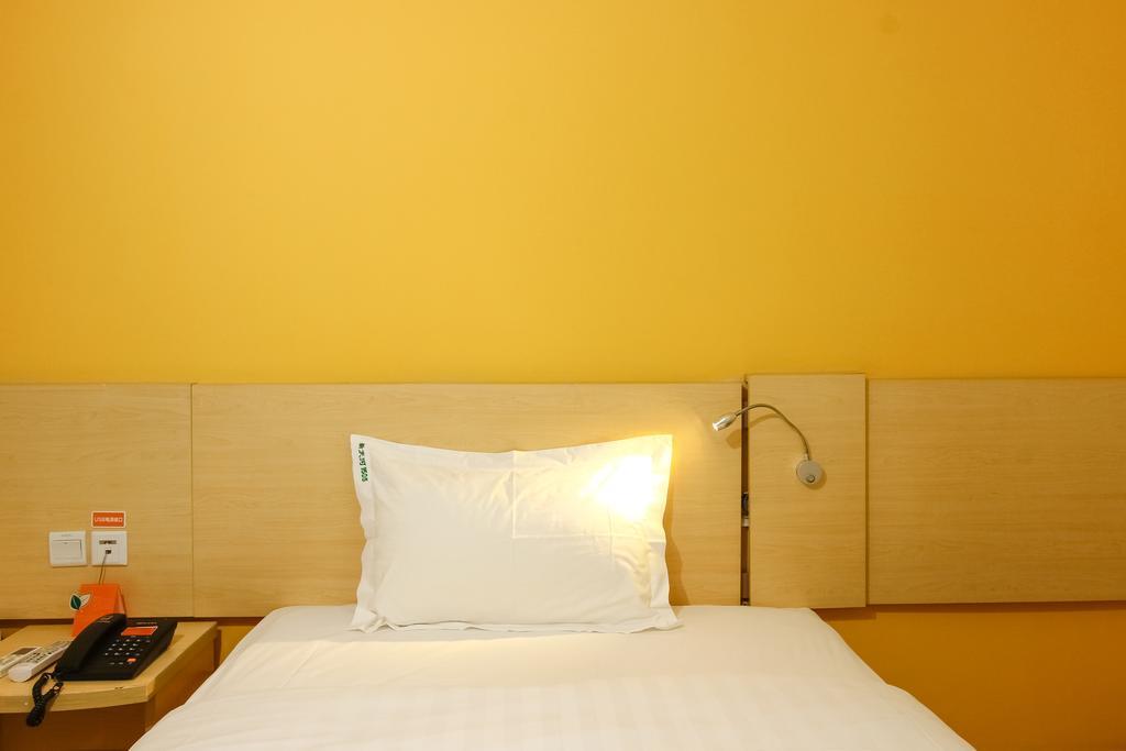7Days Inn Guangzhou New Tianhe Park Екстериор снимка